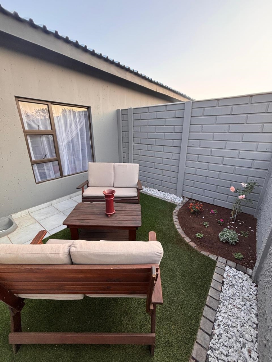 2 Bedroom Property for Sale in Melodie North West